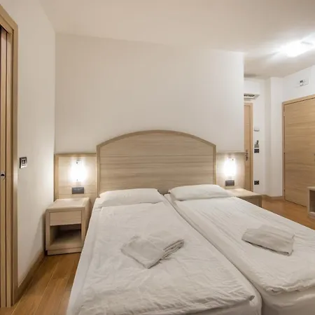 Agritur Giovanazzi Alloggio per agriturismo Arco