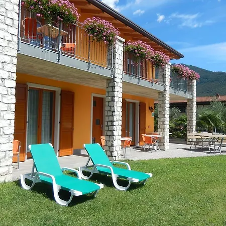 Agritur Giovanazzi Alloggio per agriturismo *